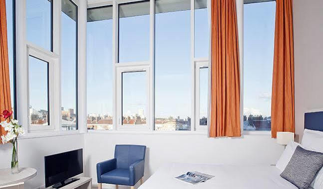 Sejours & Affaires Paris-Davout Aparthotel Exterior photo